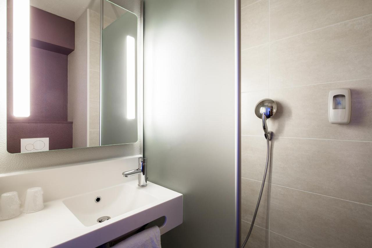 B&B Hotel Cluses Sud Екстер'єр фото